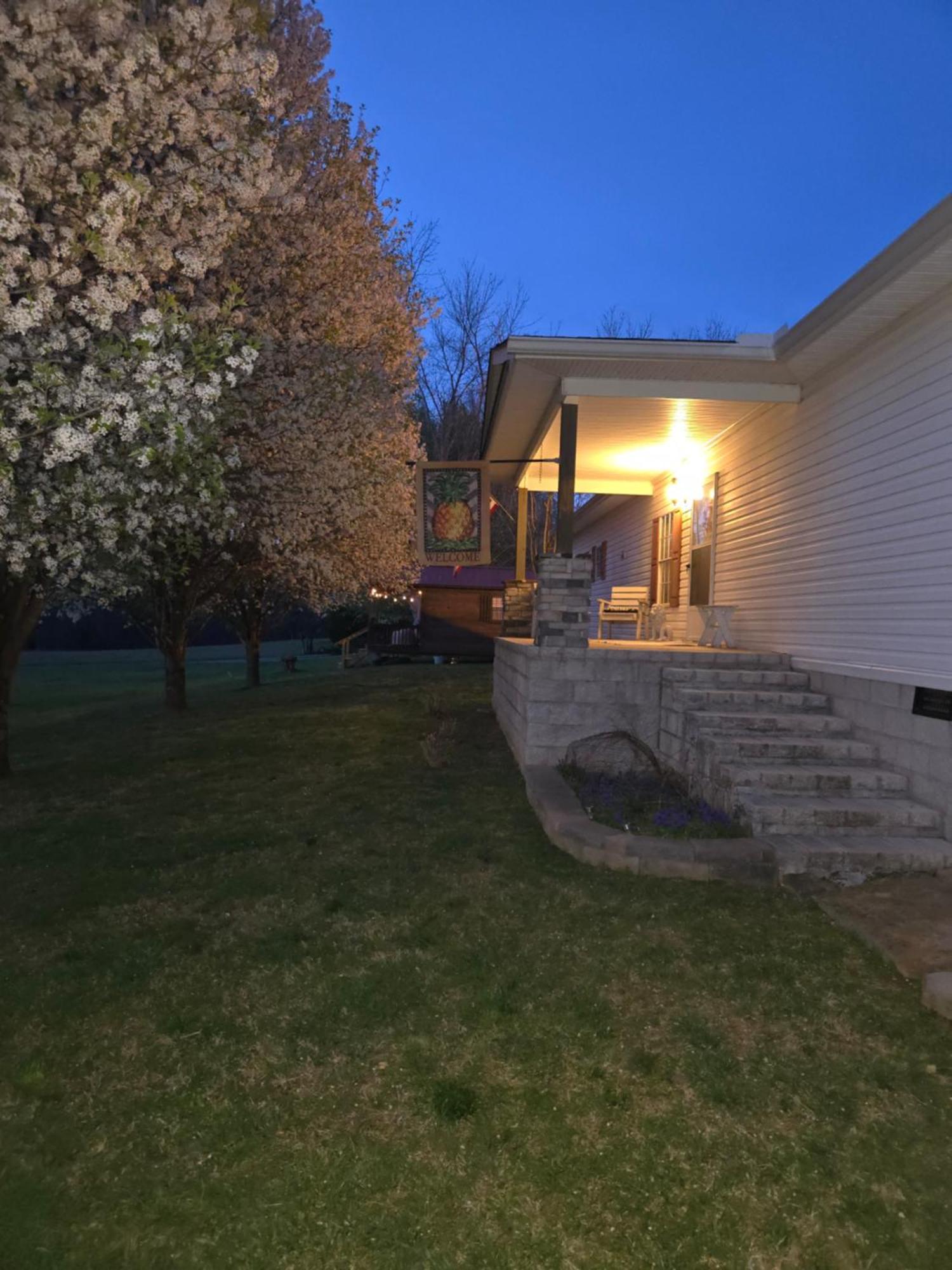 Flatt Creek Cottage Livingston Bagian luar foto
