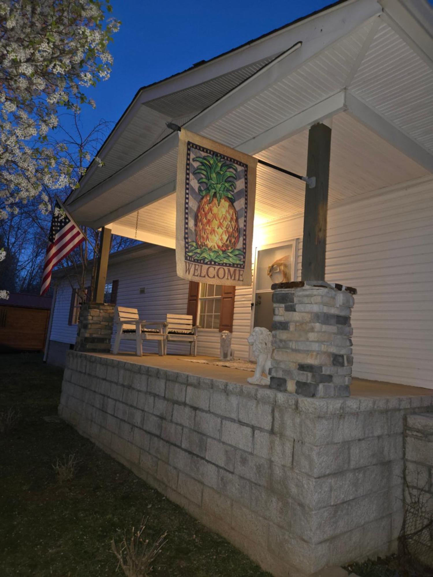 Flatt Creek Cottage Livingston Bagian luar foto